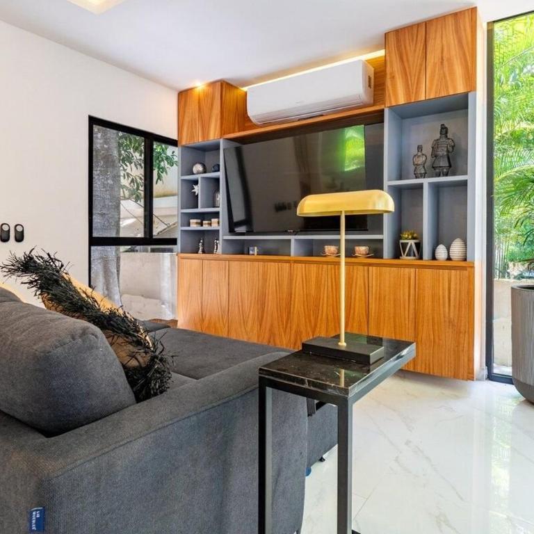 Magnificent Villa one block from Playacar beach - One-Bedroom Apartment - 83