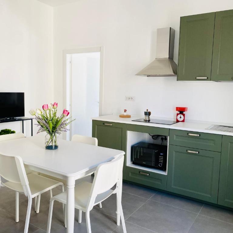 Micrea House Lido Beach - Appartamento con 2 Camere da Letto e Balcone - 18