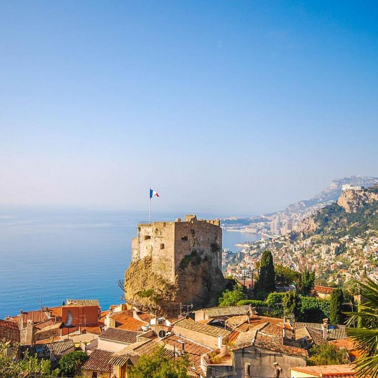 Roquebrune-Cap-Martin - Charmant 2 pièces - Vue Mer - Terrasse- Parking - Proximité Monaco et Plages - Appartement 1 Chambre - 10
