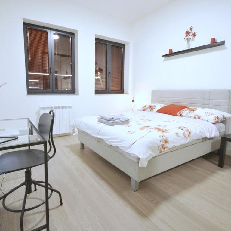 Belgrade Waterfront - Steps to Galerija Shopping Mall - Three-Bedroom Apartment - 70