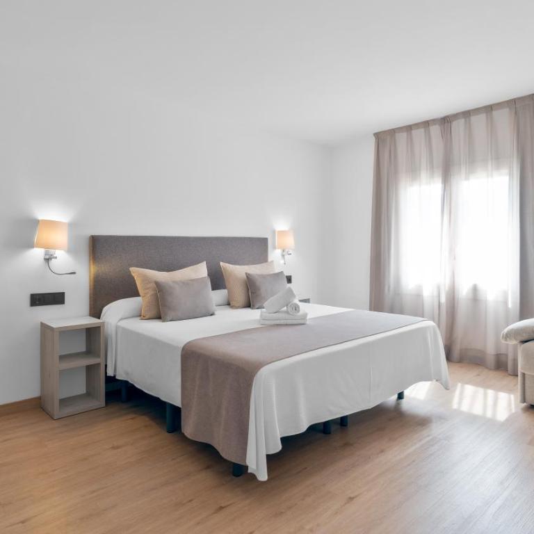 Hotel Costa Brava - Habitación Doble - 12