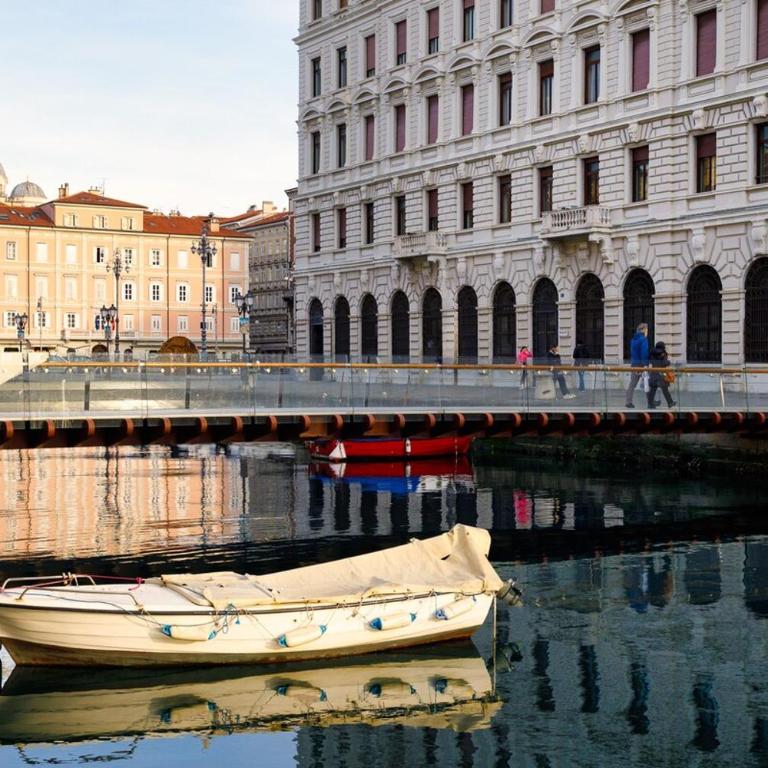 Apartments Trieste Centro I Amazing View - Appartamento con 2 Camere da Letto - 32