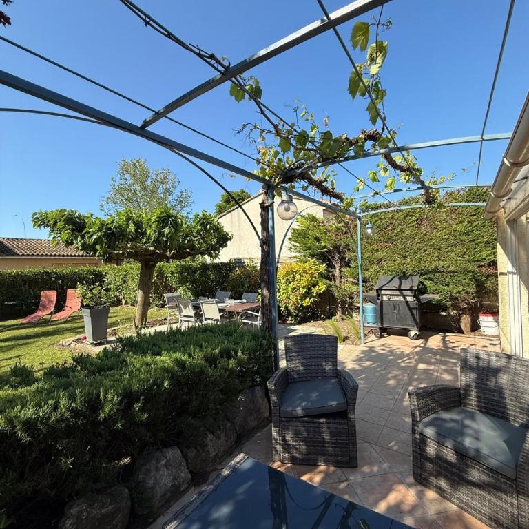 Maison Tamaris - Three-Bedroom House - 8