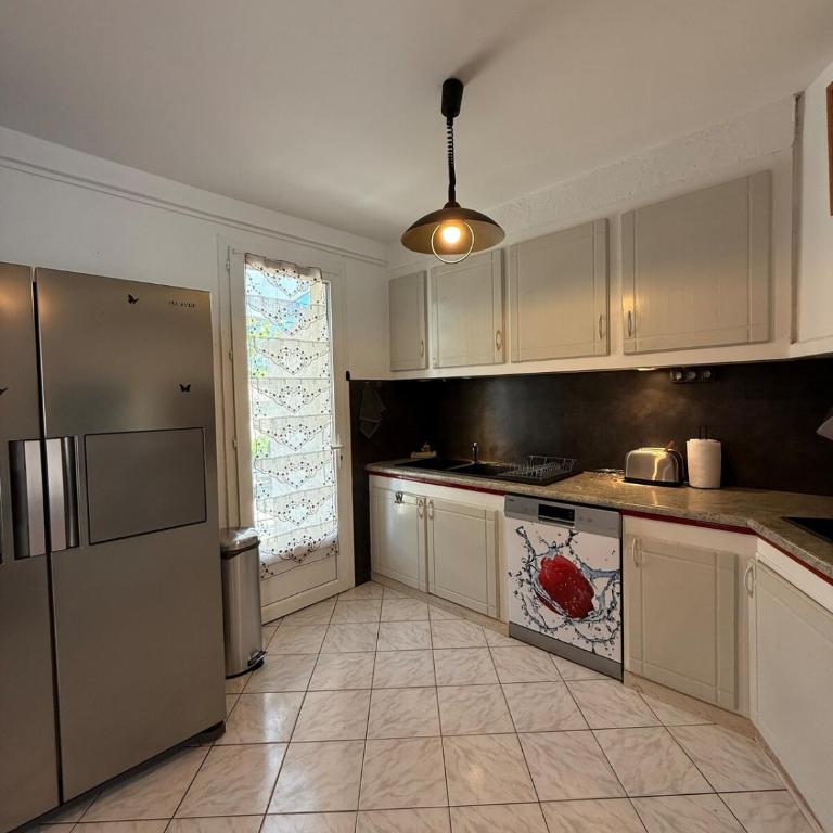 Maison Tamaris - Three-Bedroom House - 24