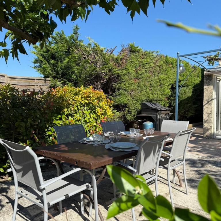 Maison Tamaris - Three-Bedroom House - 37