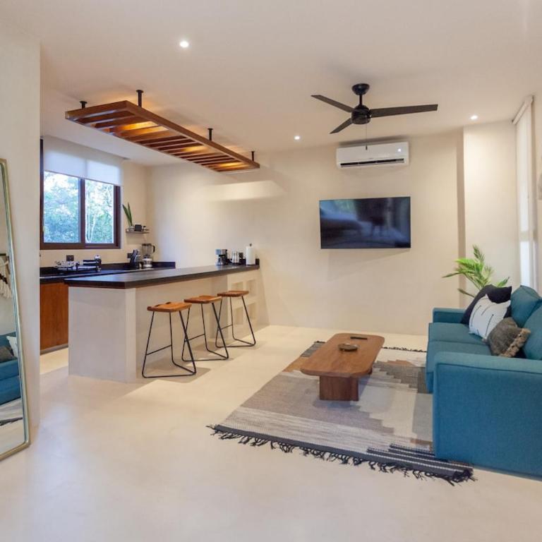 Nature Retreat Tulum Apartment with Tub and Terrace - One-Bedroom Apartment - 17