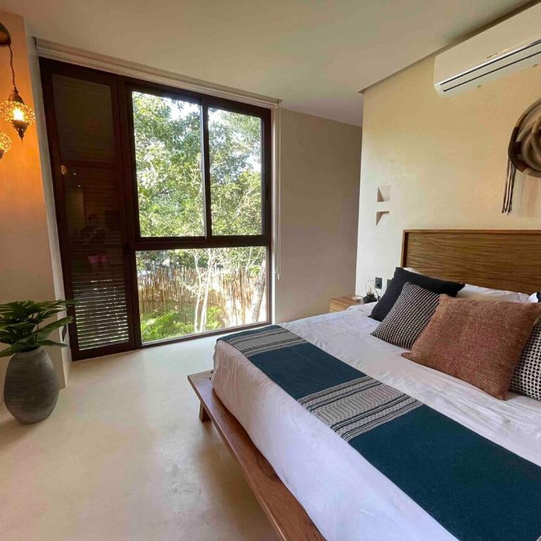 Nature Retreat Tulum Apartment with Tub and Terrace - One-Bedroom Apartment - 34