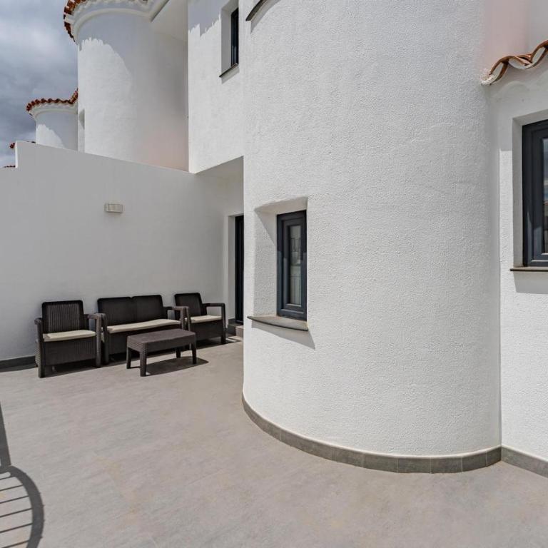 Ocean Boulevard By CheckPop - Apartamento con vistas a la piscina - 19