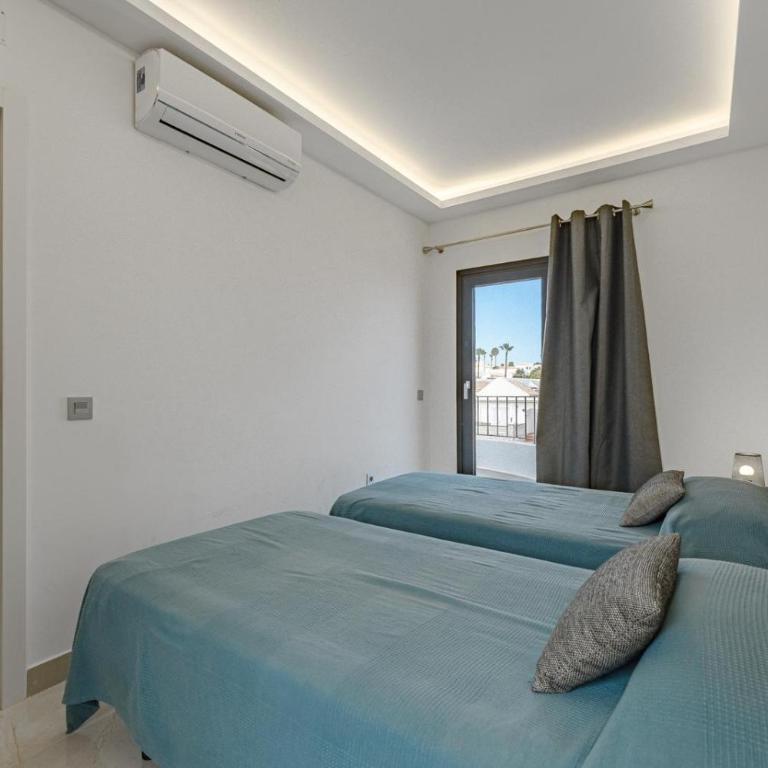 Ocean Boulevard By CheckPop - Apartamento con vistas a la piscina - 15