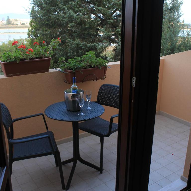 La Tuia e il Tasso - Deluxe Double Room with Balcony and Sea View - 7