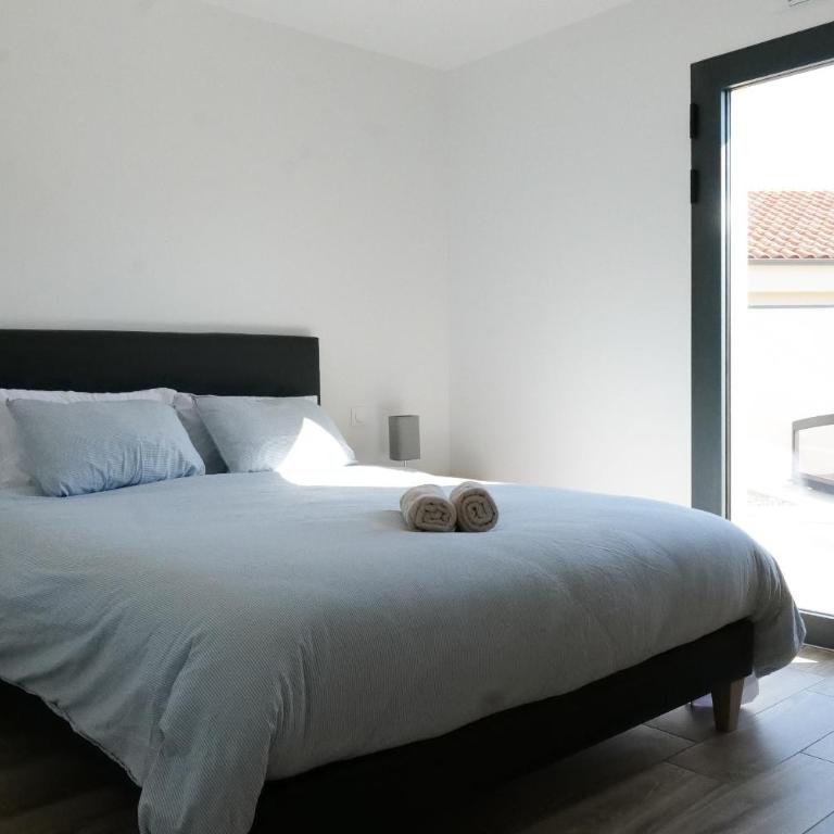 Villa des Hérondais avec piscine - idéal familles - 8 personnes - Vacation Home - 6