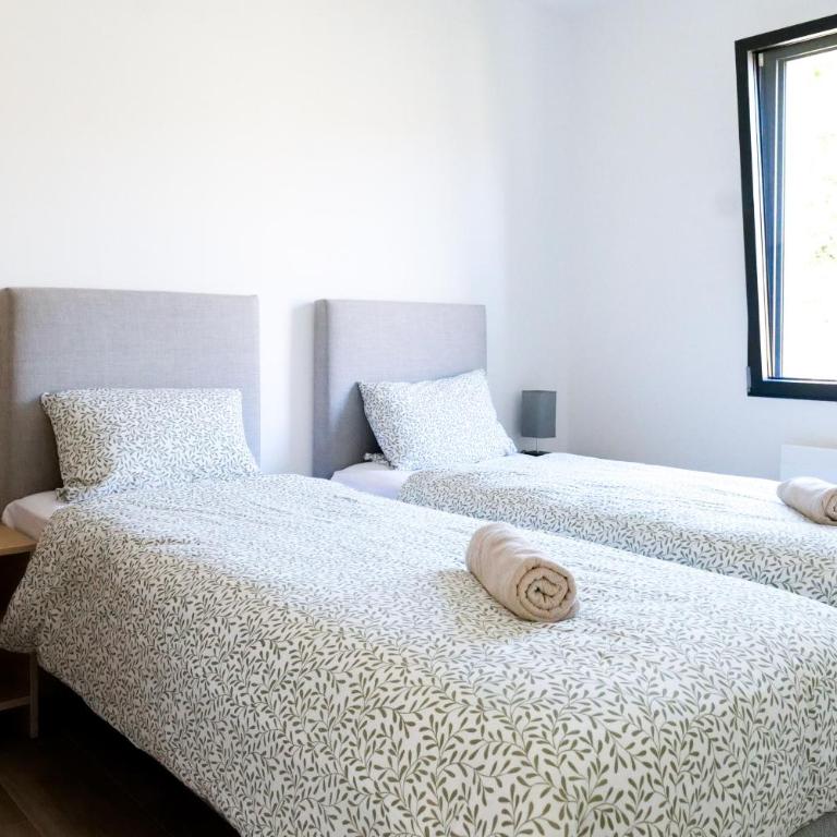 Villa des Hérondais avec piscine - idéal familles - 8 personnes - Vacation Home - 30