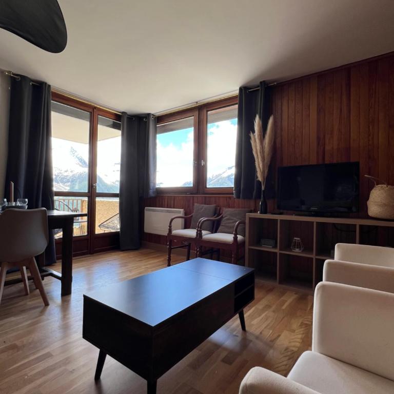 Soleil des Alpes - Appartement 2 Chambres avec Balcon - 1