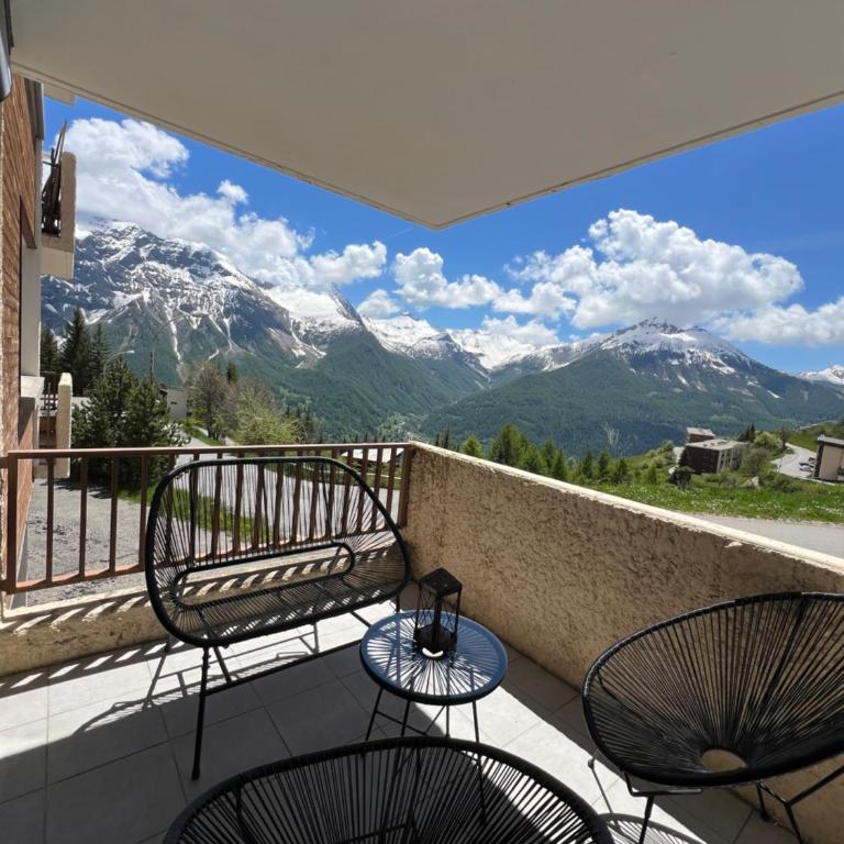 Soleil des Alpes - Appartement 2 Chambres avec Balcon - 10