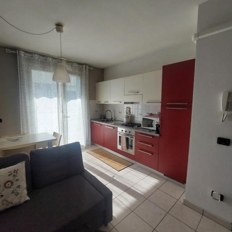 Palazzina Mary - Appartamento con Balcone - 9