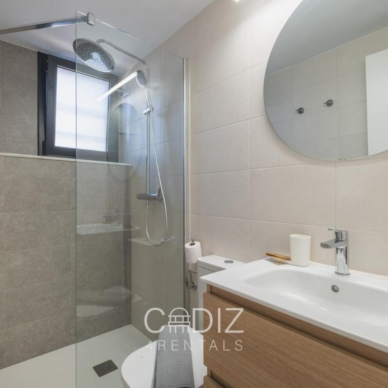 CORAL ZAHARA Suites by Cadiz4Rentals - Estudio Semisótano (2 adultos) - 4