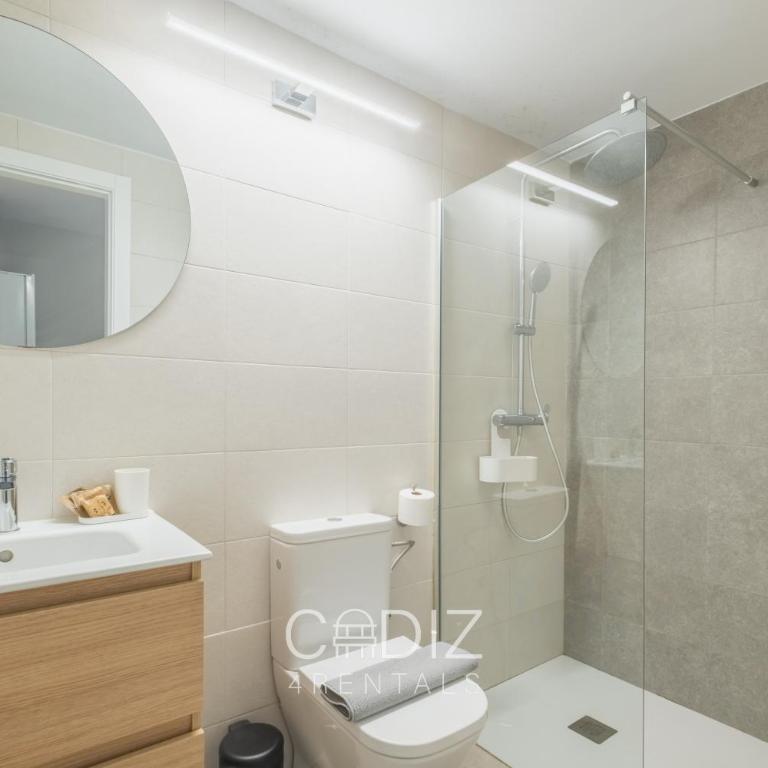 CORAL ZAHARA Suites by Cadiz4Rentals - Estudio Triple - Semisótano - 3