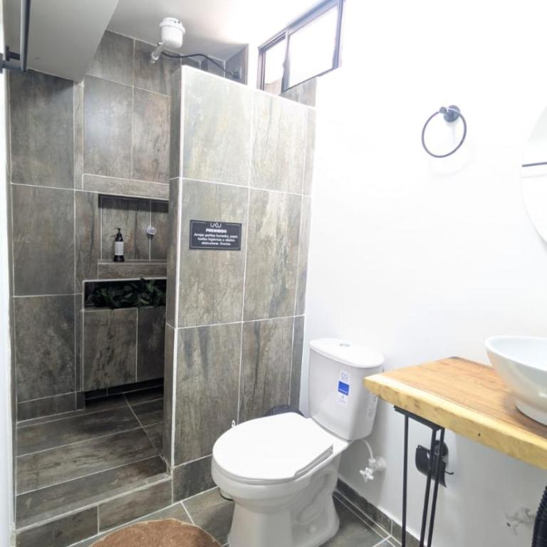 UKU INN - Triple Room with Bathroom - 3