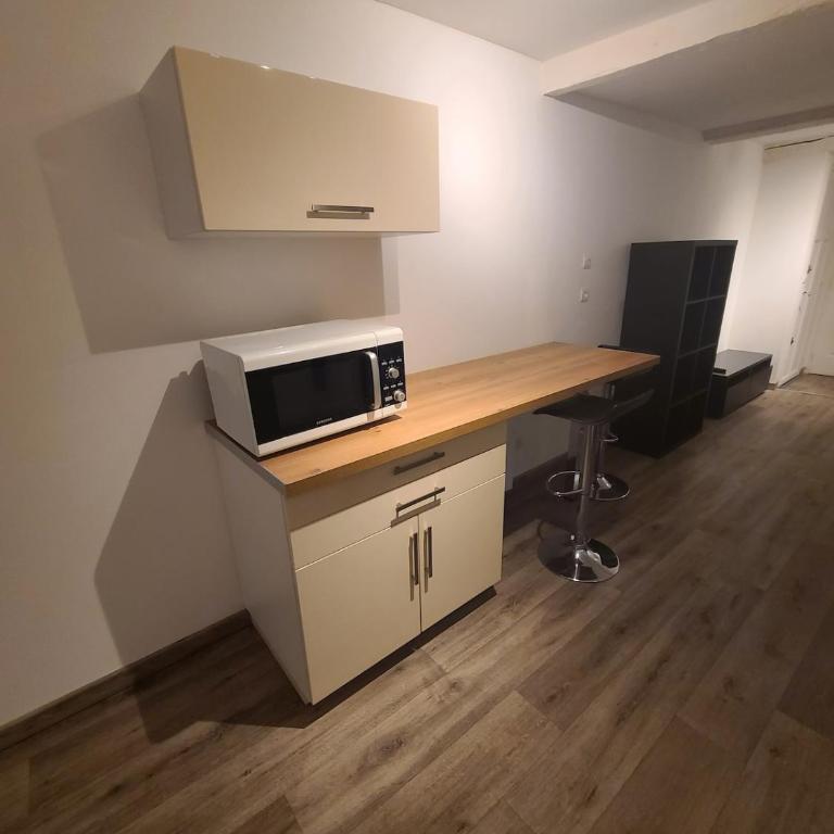 Appartement T2 à 100m du port - Appartement 2 Chambres - 4