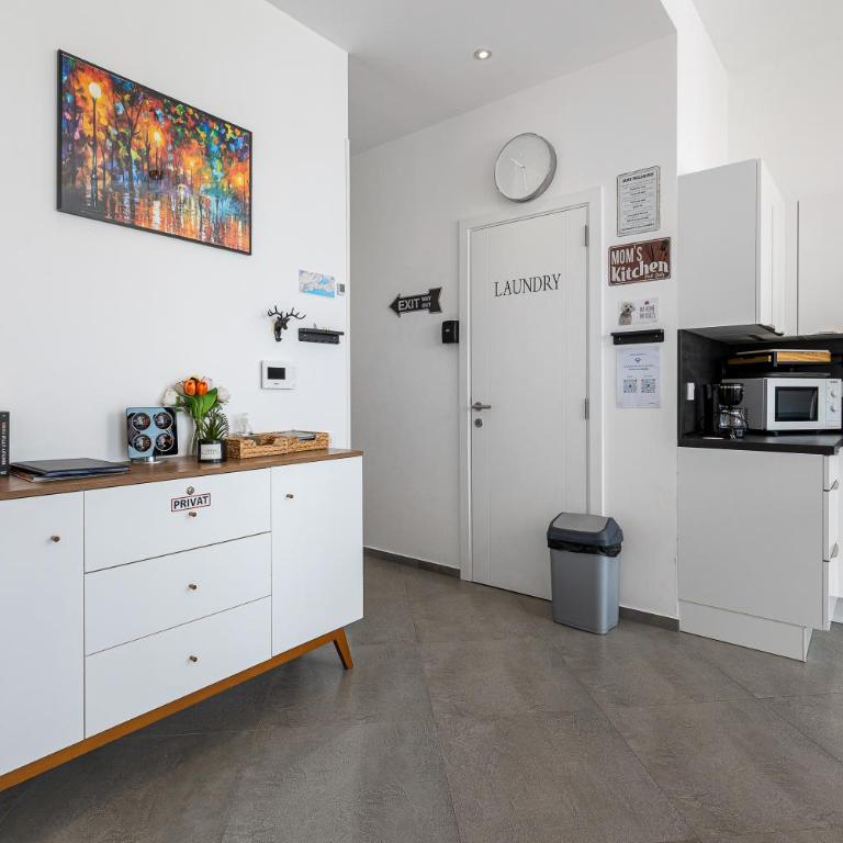 Modern Top Floor Sea View 3BR with Pools, Spa & Fitness - Apartment with Sea View - 73
