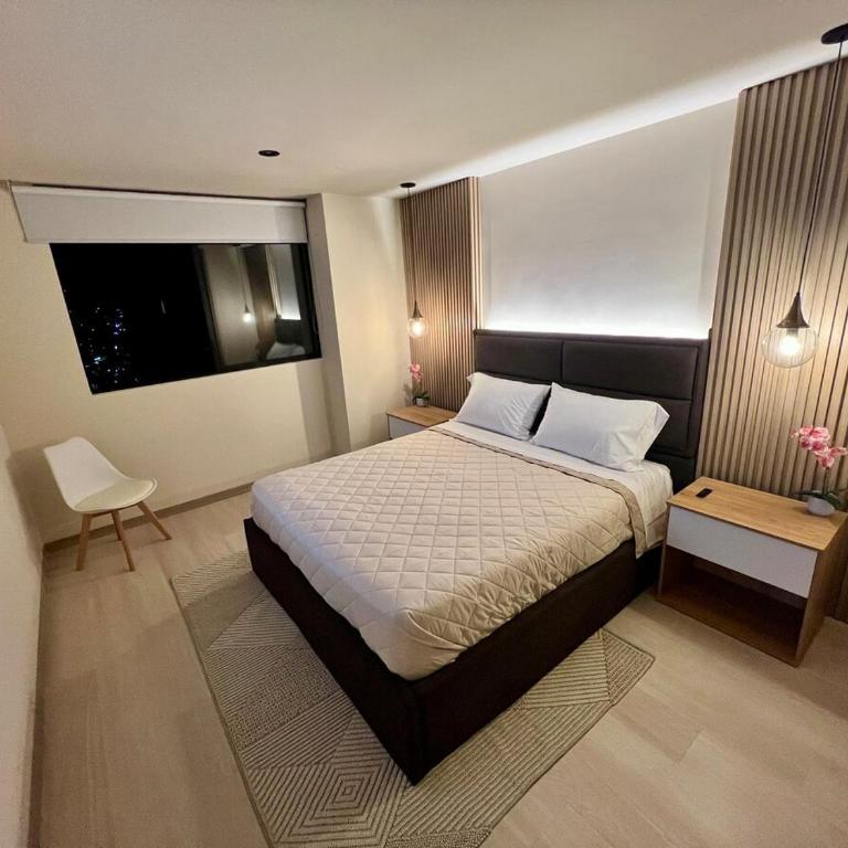 Designed 3-Bedroom Apartment & Office with 800 Wi-Fi, New Samsung Appliances - Three-Bedroom Apartment - 19