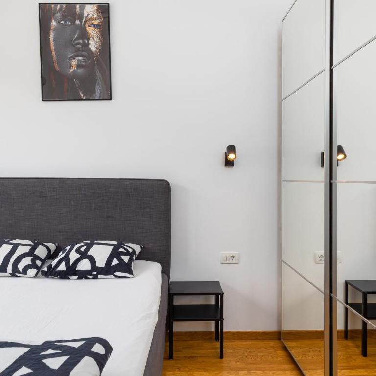 Modern Top Floor Sea View 3BR with Pools, Spa & Fitness - Apartment with Sea View - 77