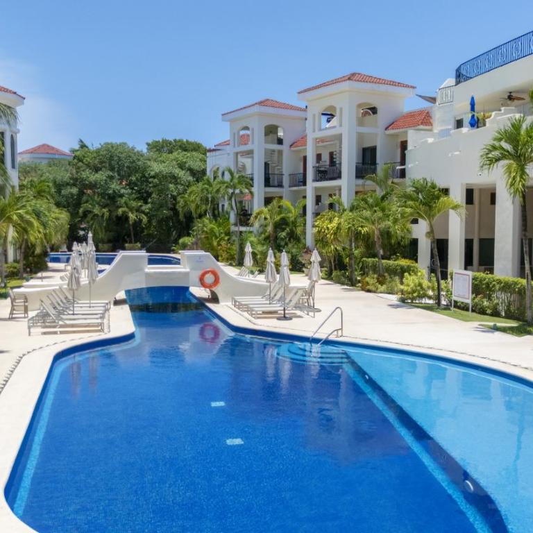 Luxury 2 BR Condo with Pool - Paseo del Sol Playacar II - Two-Bedroom Apartment with Pool View - 21