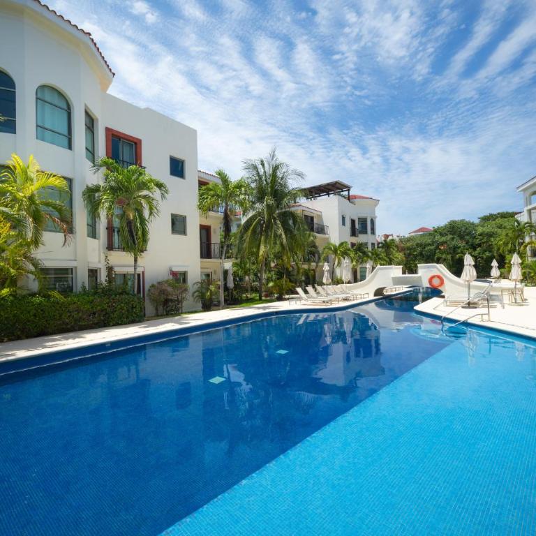 Luxury 2 BR Condo with Pool - Paseo del Sol Playacar II - Two-Bedroom Apartment with Pool View - 19