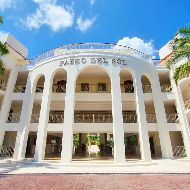 Luxury 2 BR Condo with Pool - Paseo del Sol Playacar II - Two-Bedroom Apartment with Pool View - 27