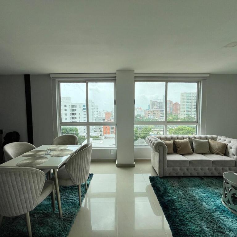 Comodo y economico con vista a parque electrificadora y ciudad - Apartamento de 2 dormitorios - 14