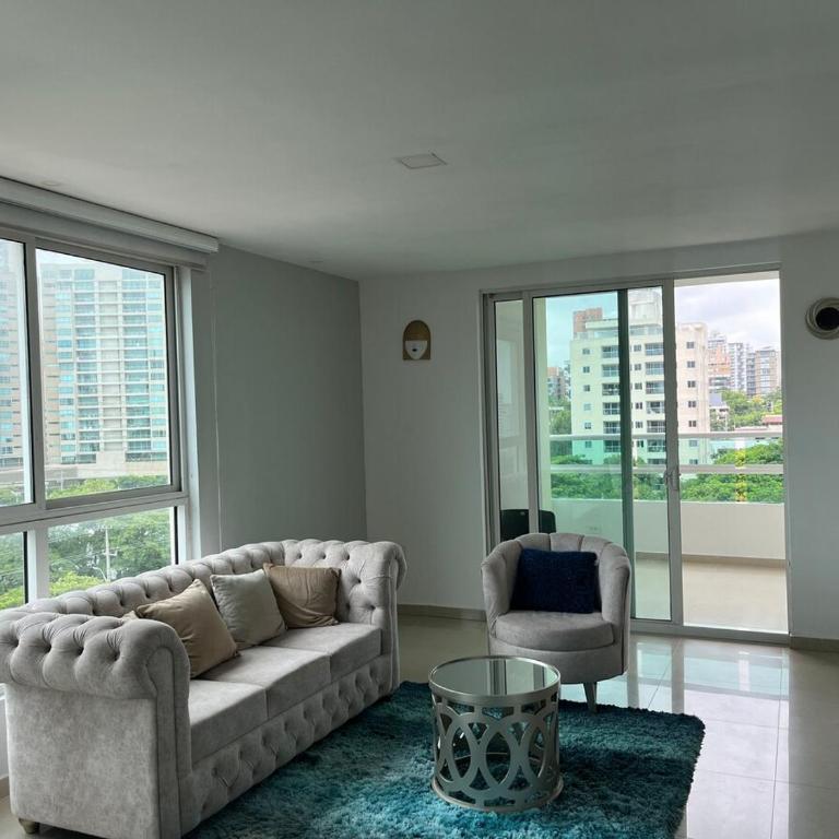 Comodo y economico con vista a parque electrificadora y ciudad - Apartamento de 2 dormitorios - 24