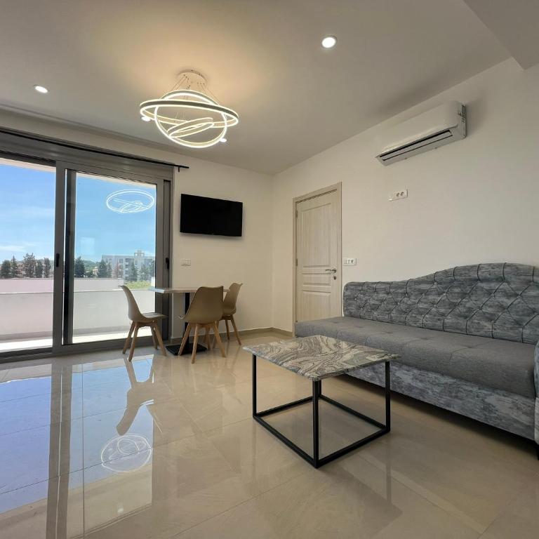 Apartments Bojku - Apartman s 1 Spavaćom Sobom i Balkonom - 7