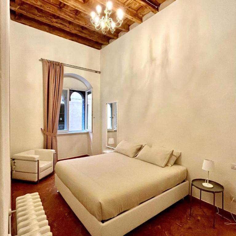 Appartamento La Dama alla Finestra in centro Como - One-Bedroom Apartment - 2
