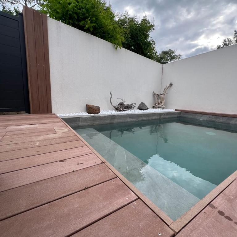Villa JOPI 3Ch piscine plage entierement climatisée - Three-Bedroom Villa - 3