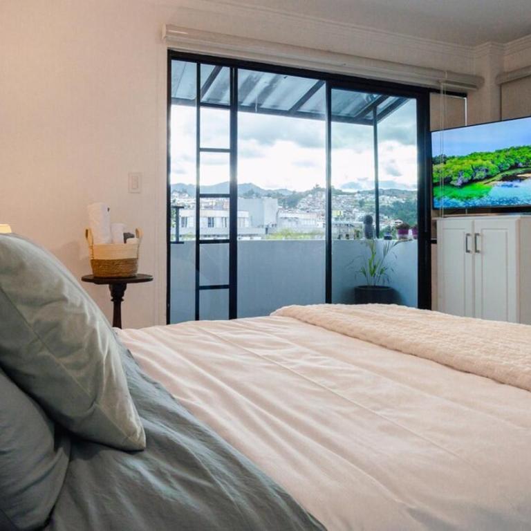Sky Loft a 3 cuadras de la UTPL 5min del centro - Apartamento de 3 dormitorios - 5