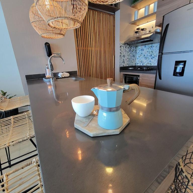 View, exit to Playa Morros tres Cartagena - One-Bedroom Apartment with Balcony and Sea View - 4