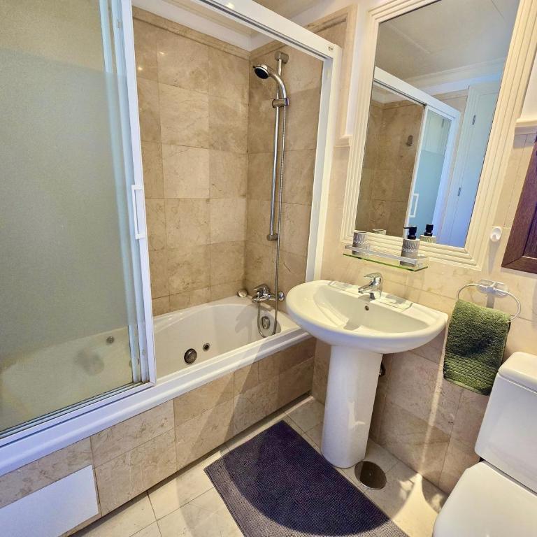 VILLA GADEA Luxury Penthouse - Apartamento de 3 dormitorios - 45