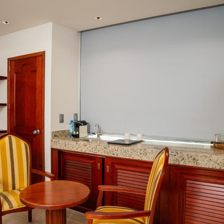 Vallarta Live Hotel - Deluxe Double Room - 8