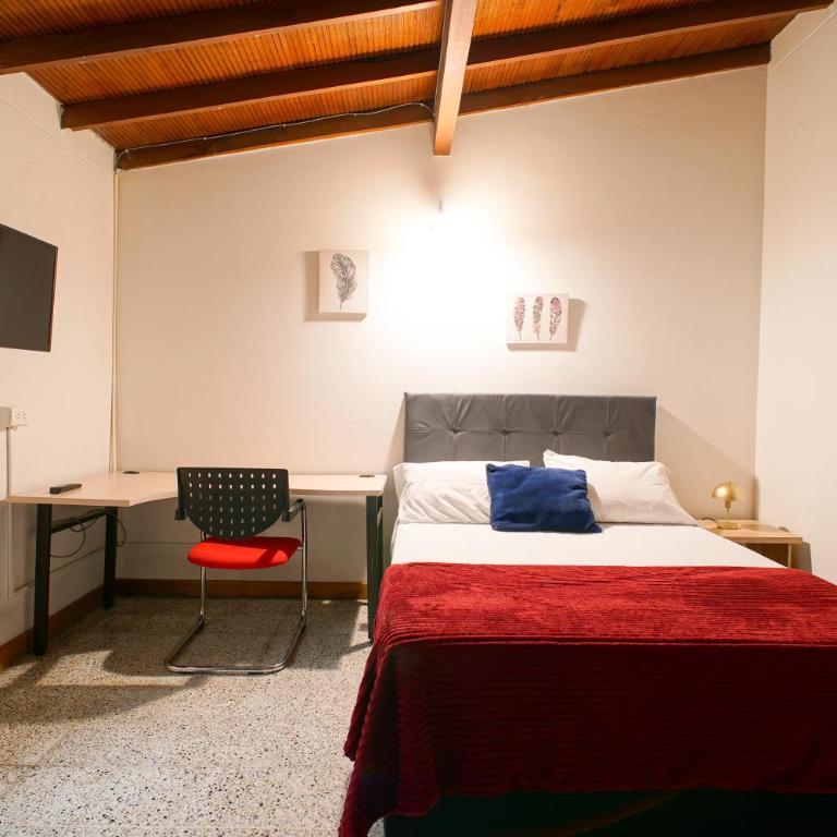 CoLiving Laureles Habitaciones con Baño Privado - Budget Double Room - 1