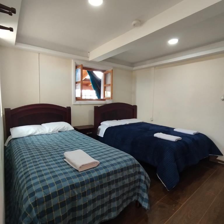 Hostal Casa Cotopaxi - Habitación Triple Estándar - 1
