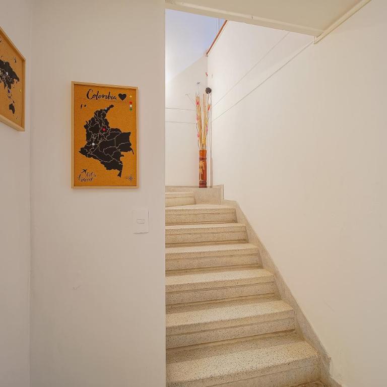 CoLiving Laureles Habitaciones con Baño Privado - Double Room with Private Bathroom - 32