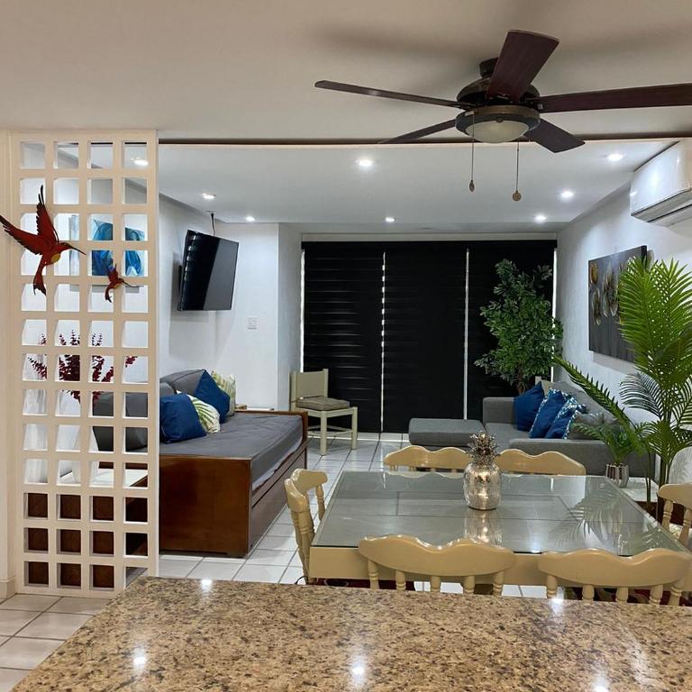 Marina del Sol Resort - beautiful 2 bdrm Sleeps 8 -Ocean front - Apartment with Sea View - 19