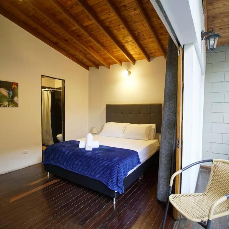 CoLiving Laureles Habitaciones con Baño Privado - Queen Room with Balcony - 30