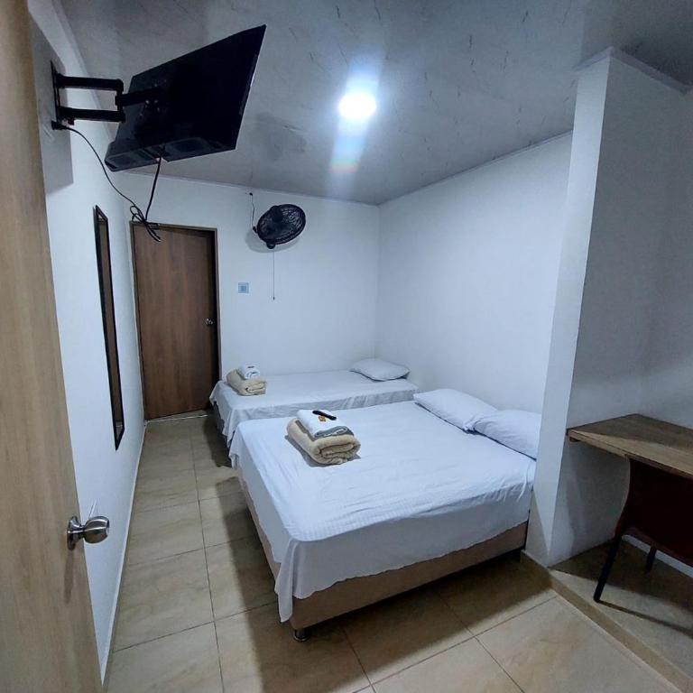 Iku Hotel - Habitación Triple - 2
