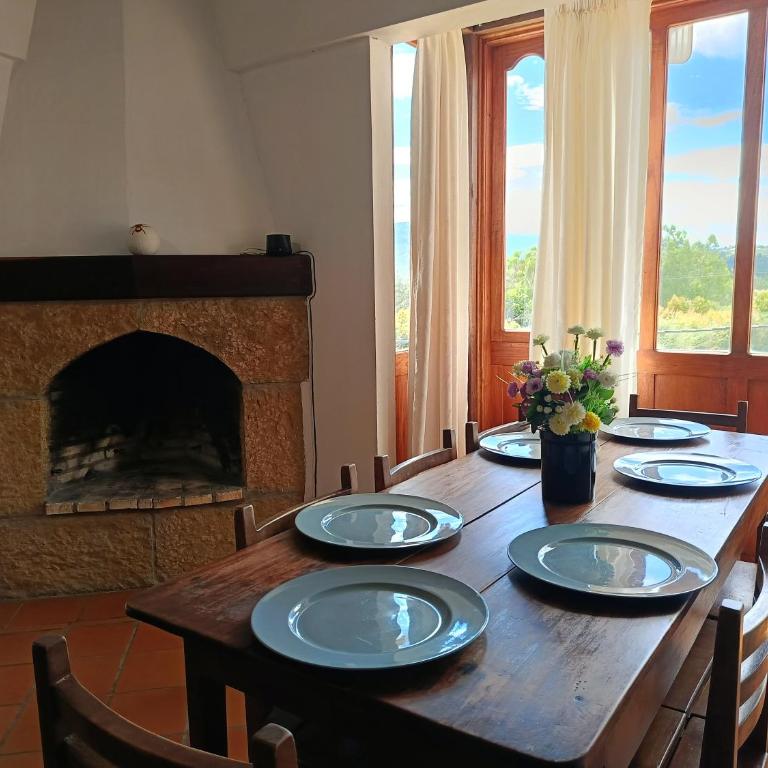 Hermoso apartamento familiar con parqueadero a 4 cuadras de la plaza - Three-Bedroom Apartment - 3