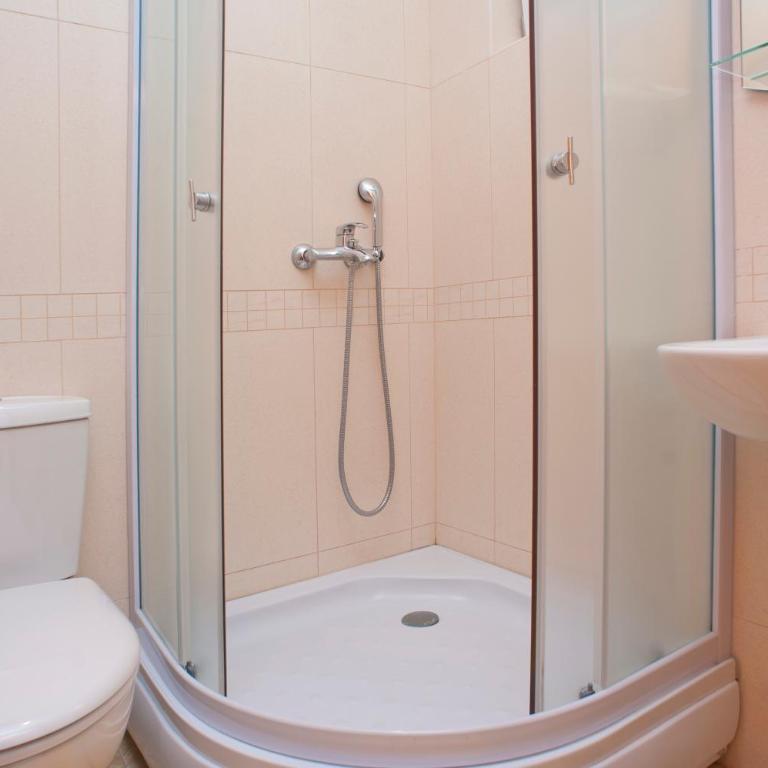 Apartments Gold - Deluxe Double Room with Balcony - 8