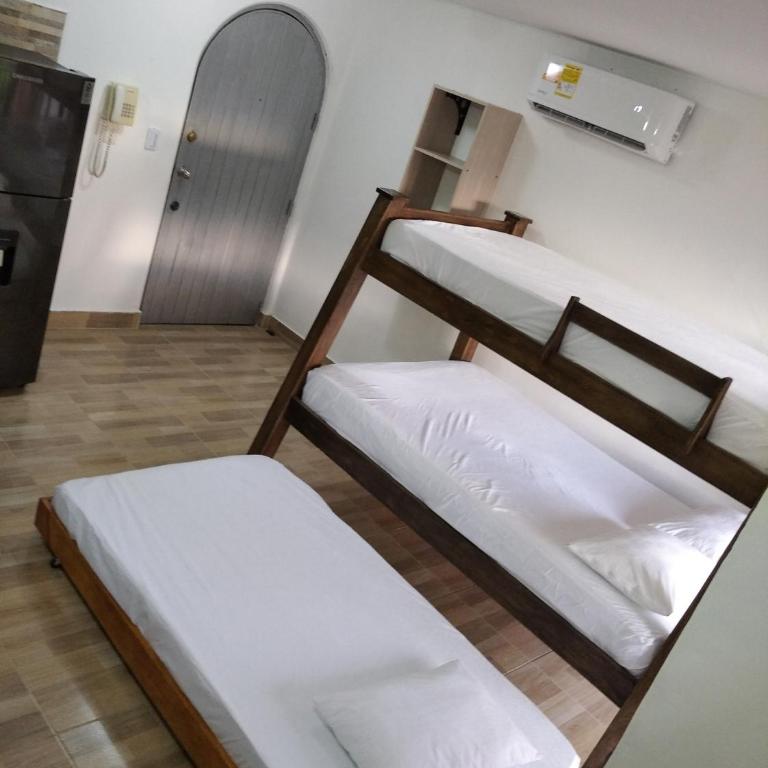 Apartamento RODADERO PLAZA 301 - Apartamento de 1 Dormitorio con balcón y vistas a la ciudad - 18