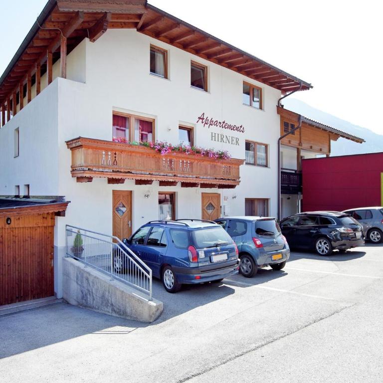 Apartment in Fügen near Ski Lift - Ferienhaus mit 3 Schlafzimmern - 1