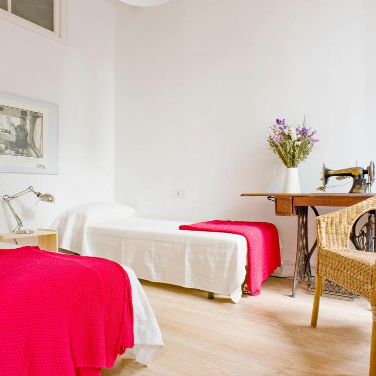 Sunny apartment on the square - Two-Bedroom Apartment with View - 18
