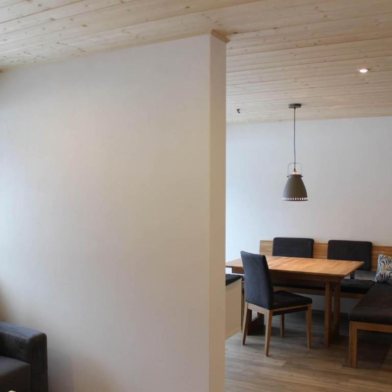 Ferienwohnung Valisera - Apartment mit 2 Schlafzimmern und Dusche - 3